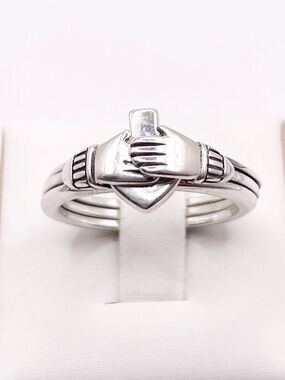 Size 9.5 Sterling Silver Claddagh Style Heart Ring - puzzle three rings